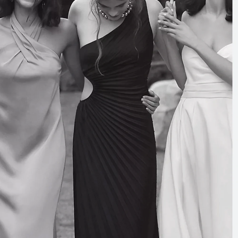 Delfi Collective Solie Pleated One-Shoulder Cutout Sheath Gown - Picture 10 of 10